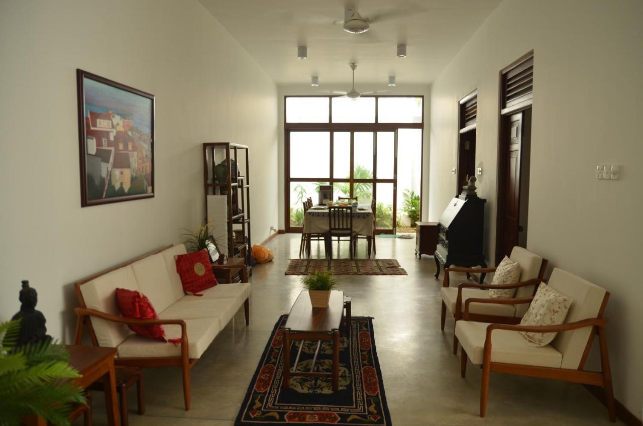 Sayura House Hotel Colombo Exterior photo