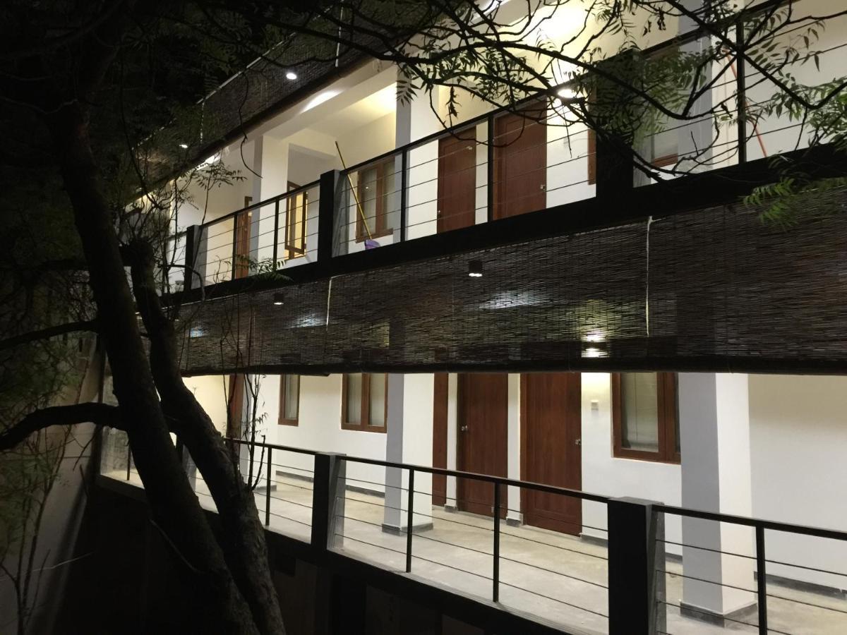 Sayura House Hotel Colombo Exterior photo