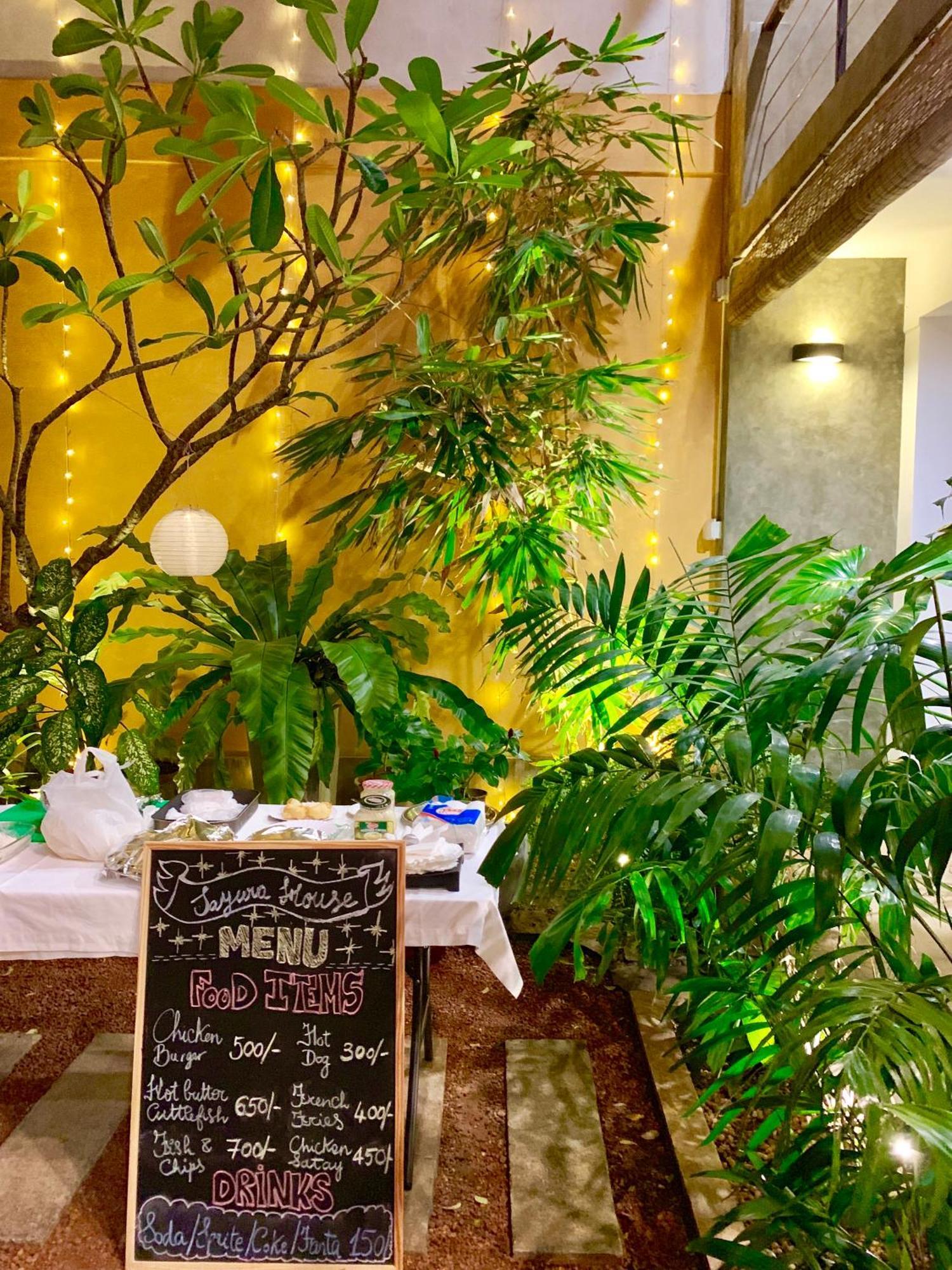 Sayura House Hotel Colombo Exterior photo