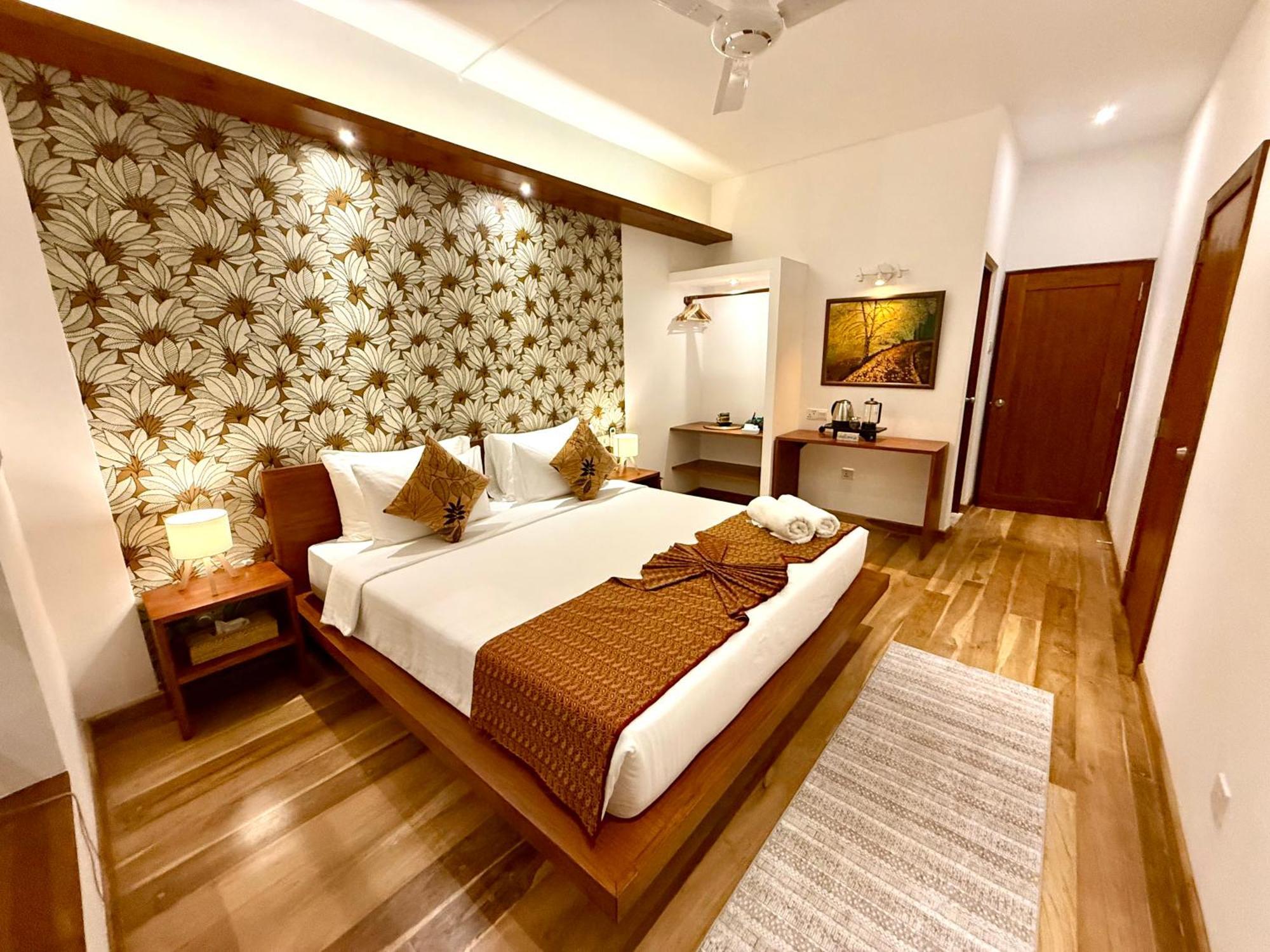Sayura House Hotel Colombo Exterior photo